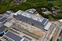 三洋電機、EV・HV向けリチウムイオン電池の新工場が竣工 画像
