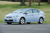 登録車販売ランキング、プリウス が2か月連続3万台超え…7月車名別 画像