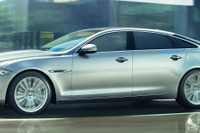 【モスクワモーターショー10】ジャガー XJ 防弾仕様、TNT爆弾15kgに耐える 画像