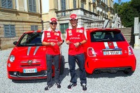 アバルト500 フェラーリ仕様…アロンソ&マッサに納車 画像
