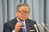 金融円滑化法 延長の可能性 画像