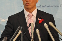 前原外相「強く中国側に申し入れる」 画像