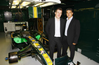 デュポン、ロータスレーシングF1チームの公式サプライヤーに 画像