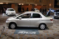 日本自動車メーカー、依然として海外頼み---第1四半期 画像