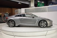 【パリモーターショー10】エクサゴン詳細画像…PHVスポーツカーに名乗り 画像