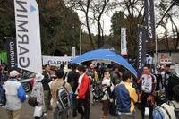 【ジャパンカップ 2010】GARMINブースにファンが集結、優勝を祝福 画像