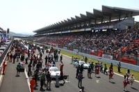 ドライバーやレースクイーンと“ふれあう”…フジスプリントカップ 画像