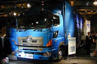 日野自動車、国内販売を再編---豊田通商と合弁 画像