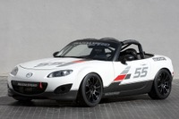【SEMA10】マツダ ロードスター にレース専用モデル 画像