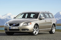 ボルボ V70 など4車種、エアバッグが開かない 画像