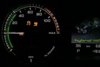アウディ Q5 ハイブリッド、走行シーンを先行公開［動画］ 画像