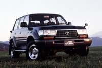 【実燃費ランキング】燃費が悪いクルマは大排気量? SUV? あとは…? 画像