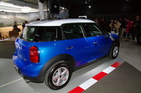 MINI クロスオーバー登場、“初“の文字が躍るオールニューモデル 画像