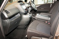 【日産 セレナ 新型発表】バッテリーに気を遣え! 画像
