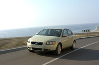 【フランクフルトショー2003出品車】新型ボルボ『S40』で拡大 画像
