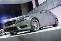【ロサンゼルスモーターショー10】メルセデスベンツ CLS63AMG 詳細画像…新エンジン搭載 画像
