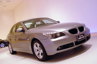 【新型BMW『5シリーズ』日本登場】充実の装備、実質は価格据え置き 画像