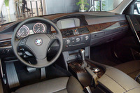 【新型BMW『5シリーズ』日本登場】iDriveはコントローラーだけではない 画像