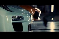 ポルシェとランボルギーニ、パリで公道バトル［動画］ 画像