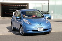 10ベストエンジンに日産 リーフ が選出 画像