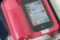 iPhoneが固定電話に?!---Phone×Phone 画像