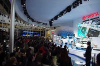 【広州モーターショー10】トヨタ E'Z 詳細画像…7人乗りコンパクト 画像