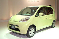 【新型ホンダ『ライフ』発表】「やさしさ」で機能を包むインテリア 画像