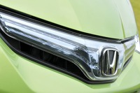 【実燃費対決】2010年の新型車バトル、トップはコレだ! 画像