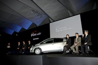 【トヨタ ヴィッツ 新型発表】パーフェクト・インバランス、完璧な崩し 画像
