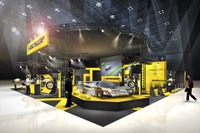 【東京オートサロン11】住友ゴムがダンロップブースを出展 画像
