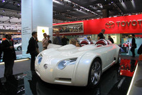 【フランクフルトショー2003速報】スポーティというよりファニー…トヨタ『CS&S』 画像