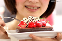 食べたくなる iPhone! バレンタイン限定専用ケース 画像