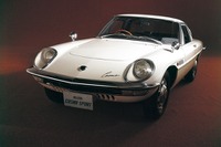 伊達直人の愛車は コスモスポーツ など7-8台 画像