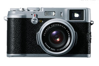 FinePix X100---クラシックデザインに最新機能を凝縮 画像