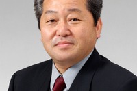 トヨタ伊地知専務「来期もそこそこの決算できる」 画像
