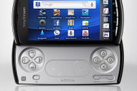 PSフォン Xperia Play のスペック---日本でのキャリアは? 画像