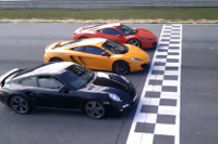 マクラーレン MP4-12C、フェラーリ＆ポルシェと加速競争［動画］ 画像