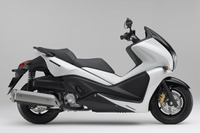 ホンダ フェイズ 一部改良…カラーリングを変更 画像