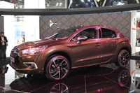 【ジュネーブモーターショー11】シトロエン DS4、市販モデルとコンセプトカーを出品 画像