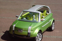 【東京ショー2003出品車】日産『レディゴ』---仲間と楽しむ軽快なクルマ 画像
