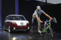 【ジュネーブモーターショー11】VW、EV版マイクロバスを提案 画像