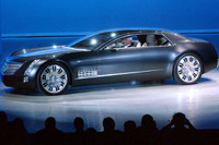 【東京ショー2003出品車】GMはキャデラック、シボレー、ハマーなど22台 画像