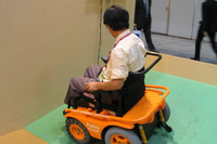 【福祉機器展】車椅子のSUV……関東自動車『パトラ4』 画像