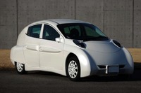 シムドライブ、EV第1号を発表…満充電で333km走行 画像