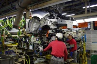 国内自動車生産、5か月連続マイナス…2月実績 画像
