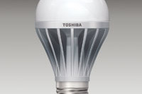 東芝、仮設住宅用に太陽光発電・省エネ家電を寄付 画像