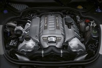 ポルシェ パナメーラターボS 発表…トップモデル 画像