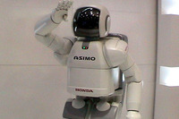 【東京ショー2003速報】家族で楽しむ---息子よ、WRCの星になるのだ! 画像