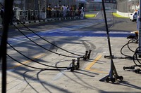 ピレリ、F1タイヤにマイクロチップ挿入を検討 画像