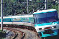 JR西日本、8日から通常運転を再開 画像